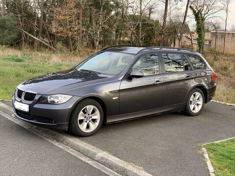 BMW Série 3 2,0L - 143ch 318i Touring Premiere