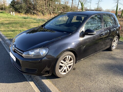 VOLKSWAGEN GOLF VI 2.0 TDI 110 Confortline