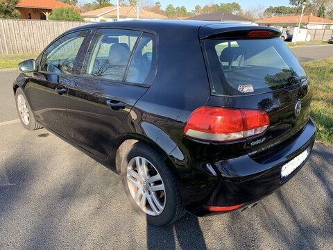 VOLKSWAGEN GOLF VI 2.0 TDI 110 Confortline