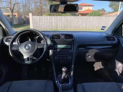 VOLKSWAGEN GOLF VI 2.0 TDI 110 Confortline