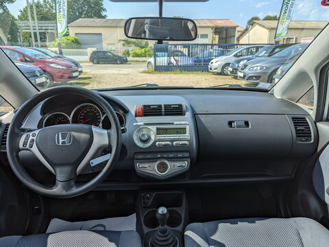 Honda Jazz  1.4i LS 5P