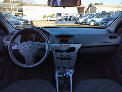 Opel Astra III  1.4 Twinport 90 Enjoy 5P
