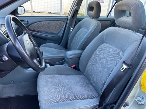 Toyota Avensis  1.8 110ch Sol 4p