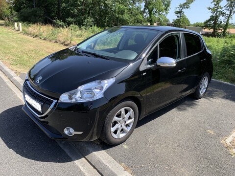 PEUGEOT 208 1,2 Vti - 82ch Style