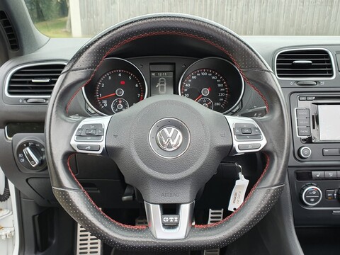 VOLKSWAGEN GOLF 2.0 TSI 210 GTI