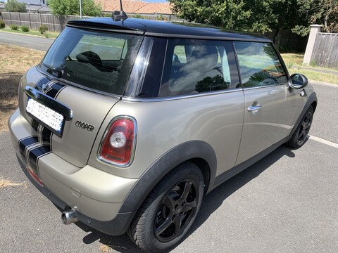 MINI Cooper 1,6 - 120ch Cooper