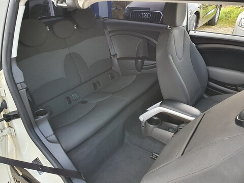 Mini Clubman I (R55)  Cooper 122ch