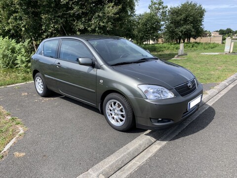 TOYOTA Corolla 1.6 16S 110ch SOL