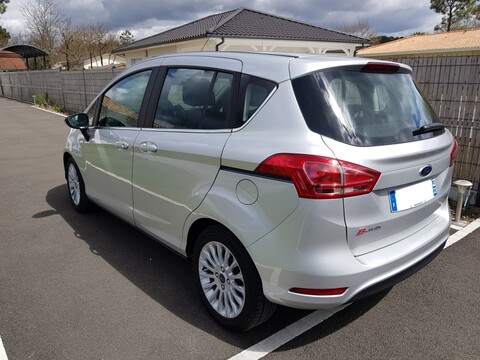 FORD B-MAX 1.0 SCTi 125 Titanium