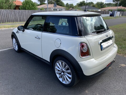 MINI Mini Cooper 1.6 16S 120ch Mayfair