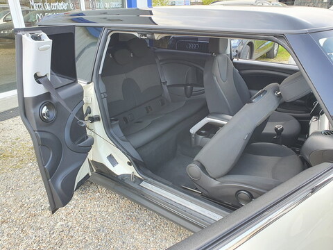 Mini Clubman I (R55)  Cooper 122ch