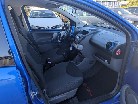 Toyota Aygo  1.0 VVTi 68ch Confort 5p