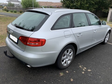 AUDI A4 Avant 2.0 TFSI 211 Ambiente