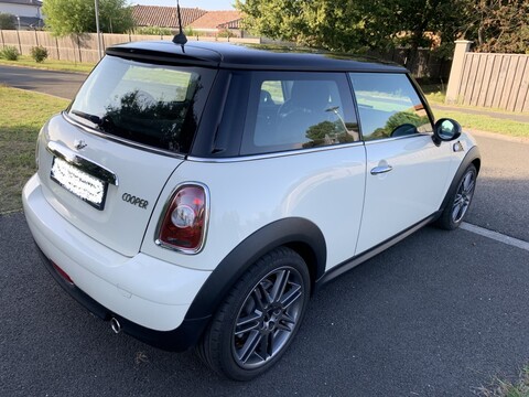 MINI Cooper 1,6 - 122ch Cooper