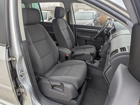 Volkswagen Touran  1.6 102ch Confort