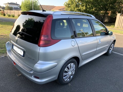 PEUGEOT 206 SW 1,6 16v - 110ch Quiksilver