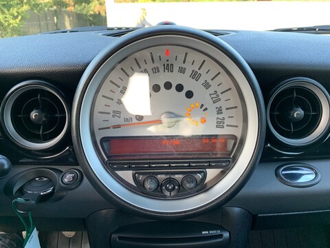 MINI Cooper 1,6 - 122ch Cooper