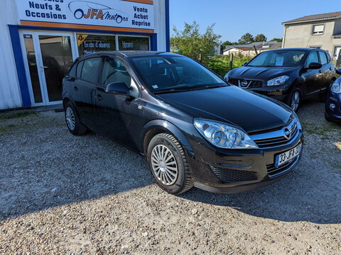 Opel Astra 1.4 Twinport Essentia 5p