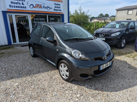 Toyota Aygo 1.0 VVT-i 68ch Confort 5p