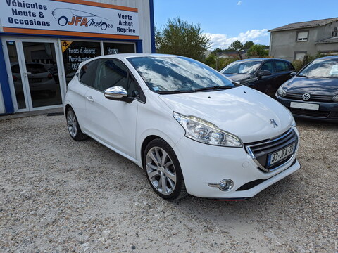 Peugeot 208  1.6 VTi Allure 3p