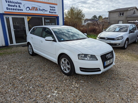 Audi A3 Sportback II  1.2 TFSI 105ch Start/Stop Attraction