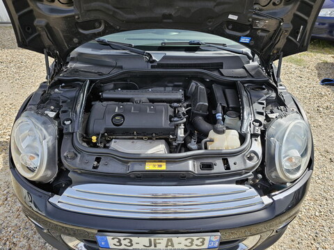 Mini II (R56)  One 1.6L 98ch
