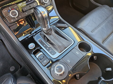 Volkswagen Touareg II  3.0 V6 TDI 245ch BlueMotion FAP Carat Edition 4Motion Tiptronic