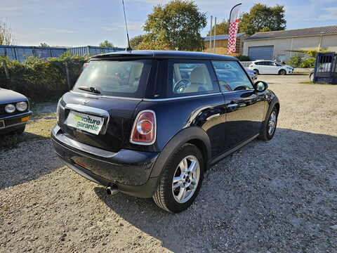 Mini II (R56)  Cooper 122ch BVA + Cuir