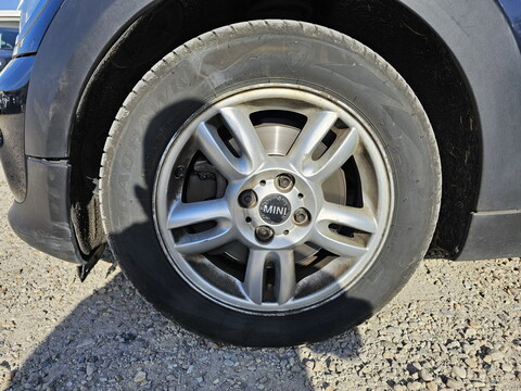 Mini II (R56)  Cooper 122ch BVA + Cuir