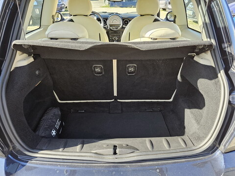 Mini II (R56)  Cooper 122ch BVA + Cuir