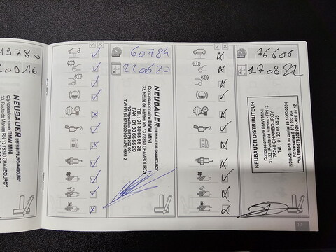 Mini II (R56)  Cooper 122ch BVA + Cuir