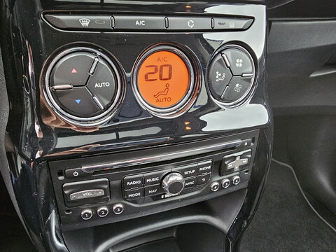 Citroën C3 II  1.2 VTi PureTech Exclusive