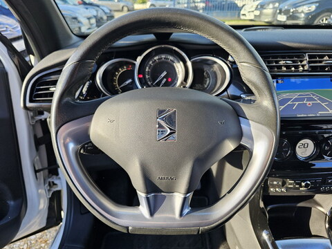 Citroën DS3  1.6 VTi 120 ch So Chic