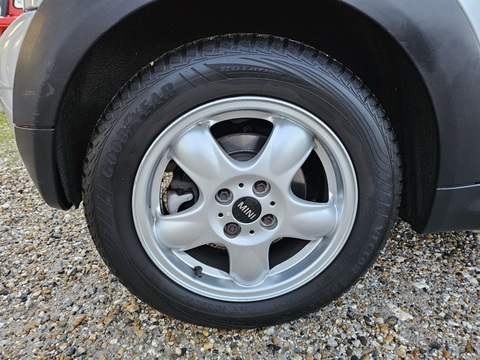 Mini II (R56)  1.4l One 95ch