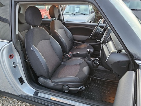 Mini II (R56)  1.4l One 95ch