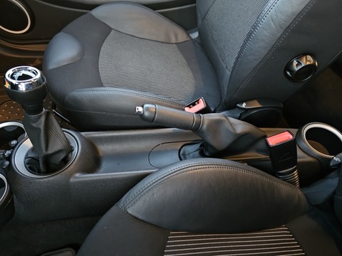 Mini II (R56)  1.4l One 95ch