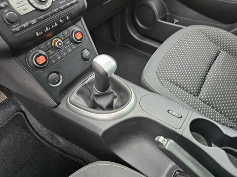 Nissan Qashqai I (J10)  1.6 115ch Acenta