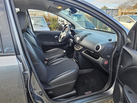 Nissan Note I (E11)  1.4L 88ch Nickelodeon