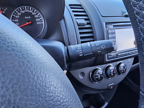 Nissan Note I (E11)  1.4L 88ch Nickelodeon