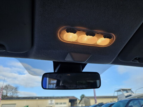 Nissan Note I (E11)  1.4L 88ch Nickelodeon