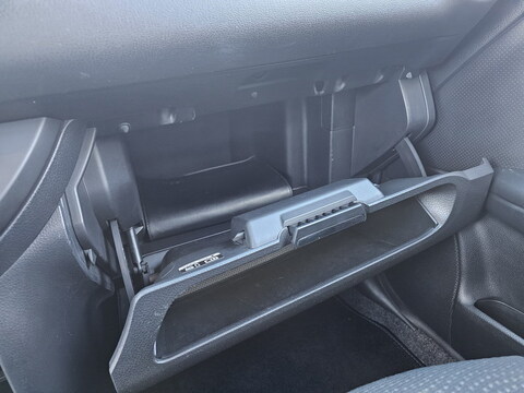 Nissan Note I (E11)  1.4L 88ch Nickelodeon