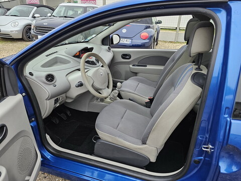 Renault Twingo II  1.2 16v 75ch Expression