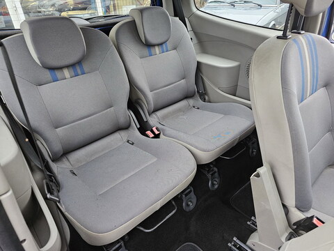 Renault Twingo II  1.2 16v 75ch Expression