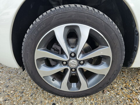 Nissan Micra IV  1.2 80ch Visia Pack