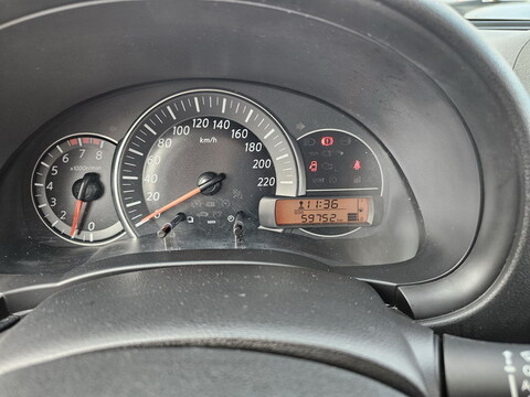 Nissan Micra IV  1.2 80ch Visia Pack