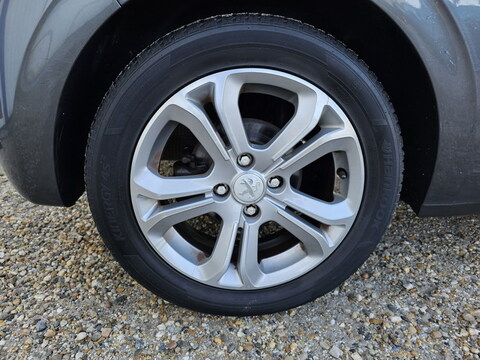 Peugeot 208  1.6 VTi Allure 120cv 3p