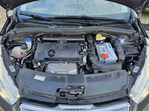 Peugeot 208  1.6 VTi Allure 120cv 3p