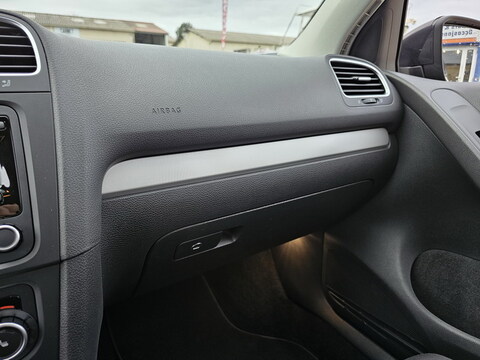 Volkswagen Golf VI  1.4 TSI Team 122ch 5P