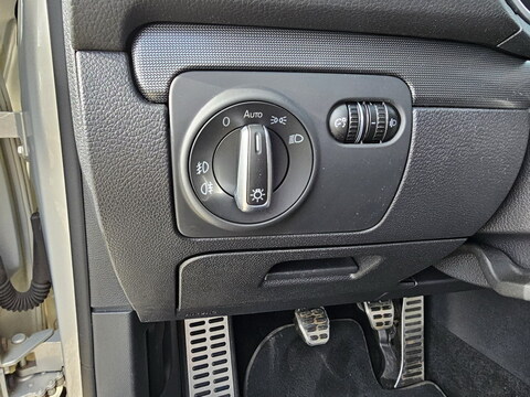 Volkswagen Golf VI  1.2 TSI Style 105ch 5P 