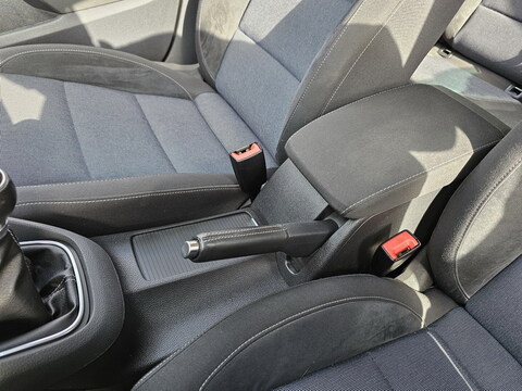 Volkswagen Golf VI  1.2 TSI Style 105ch 5P 